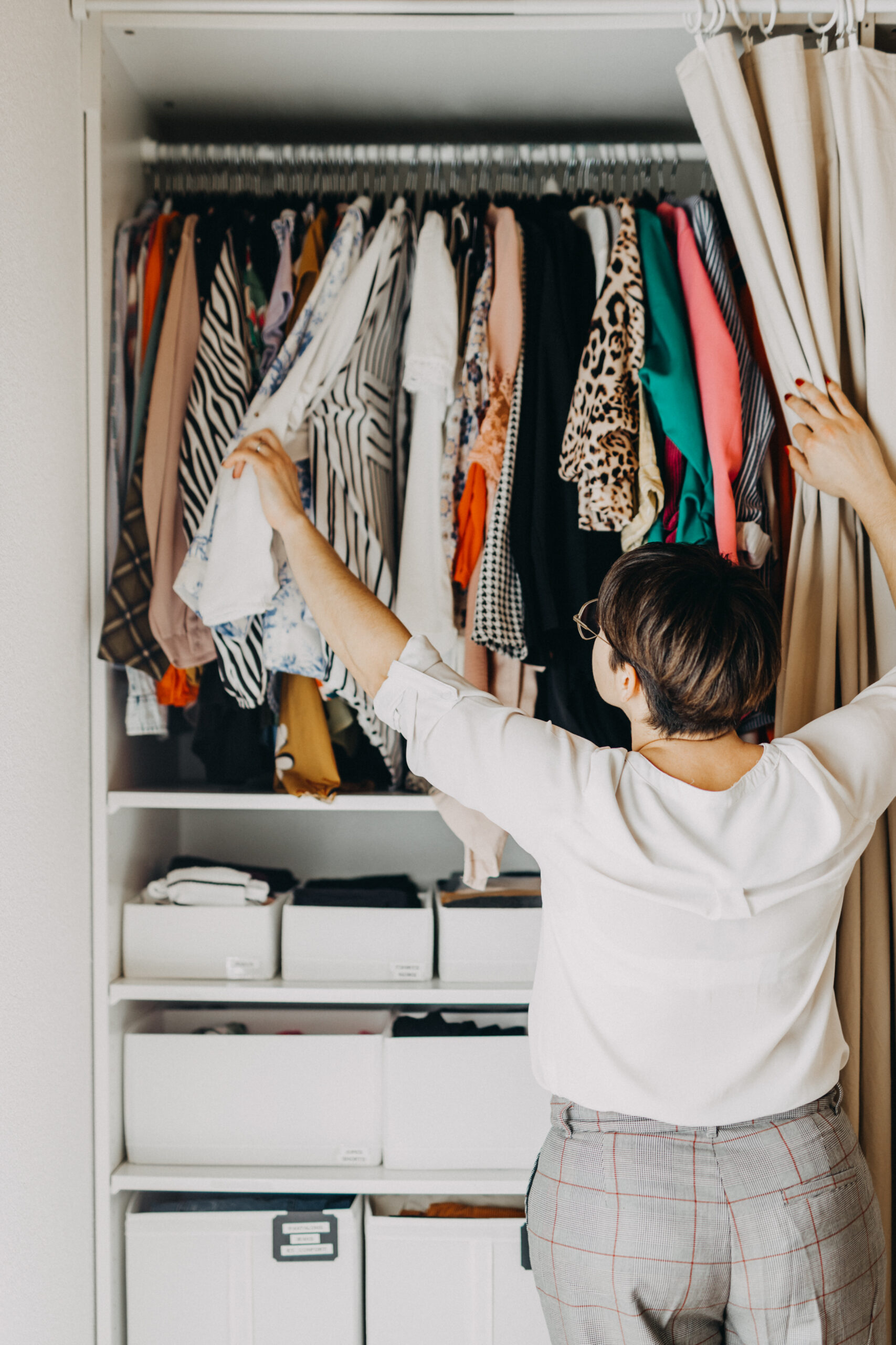 dressing bien rangé et visuel 